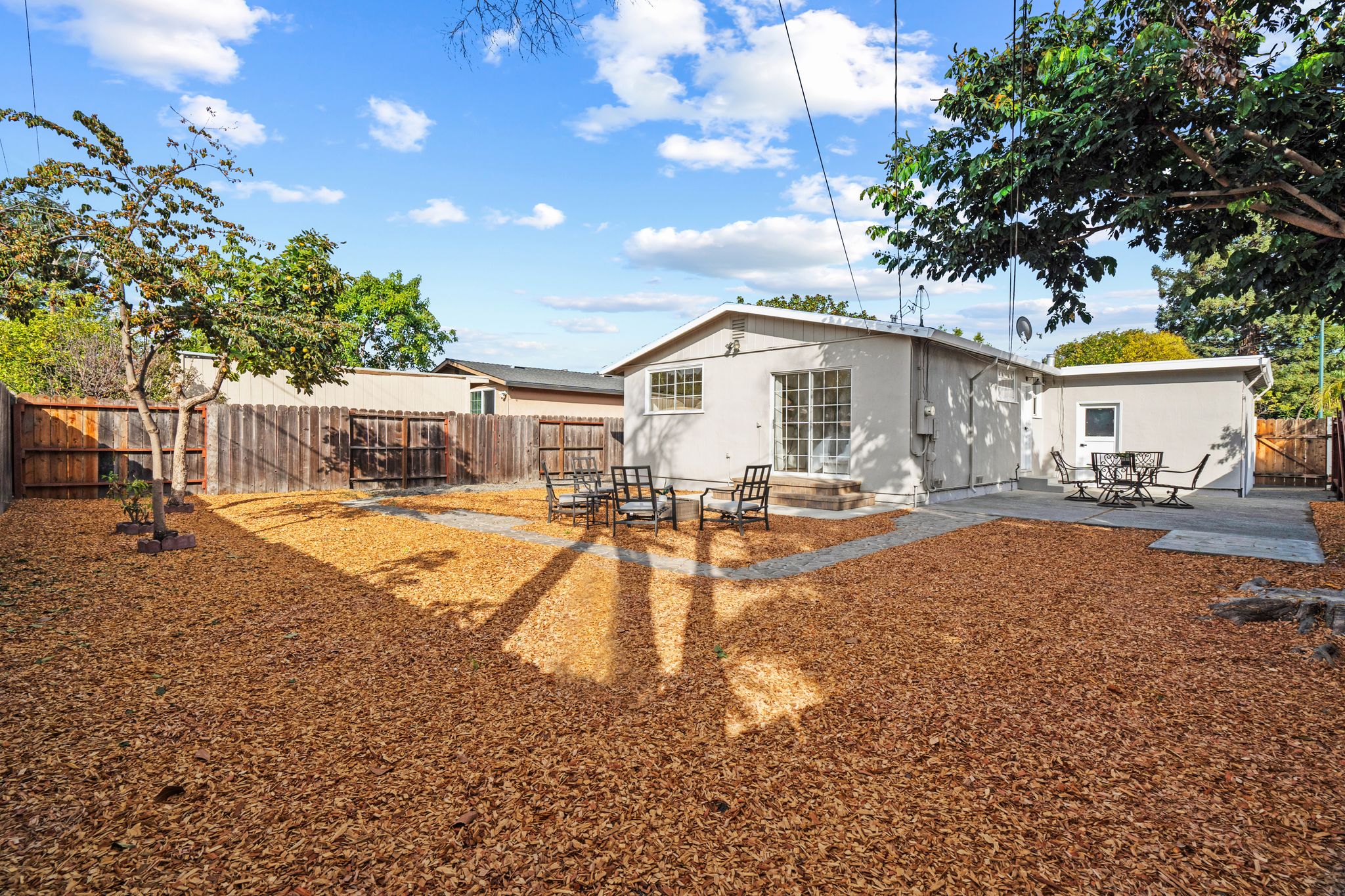 1043 Colton Ave-Photo-30